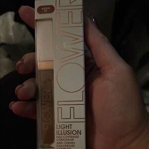 Brown Concealer for Flawless Makeup Coverage